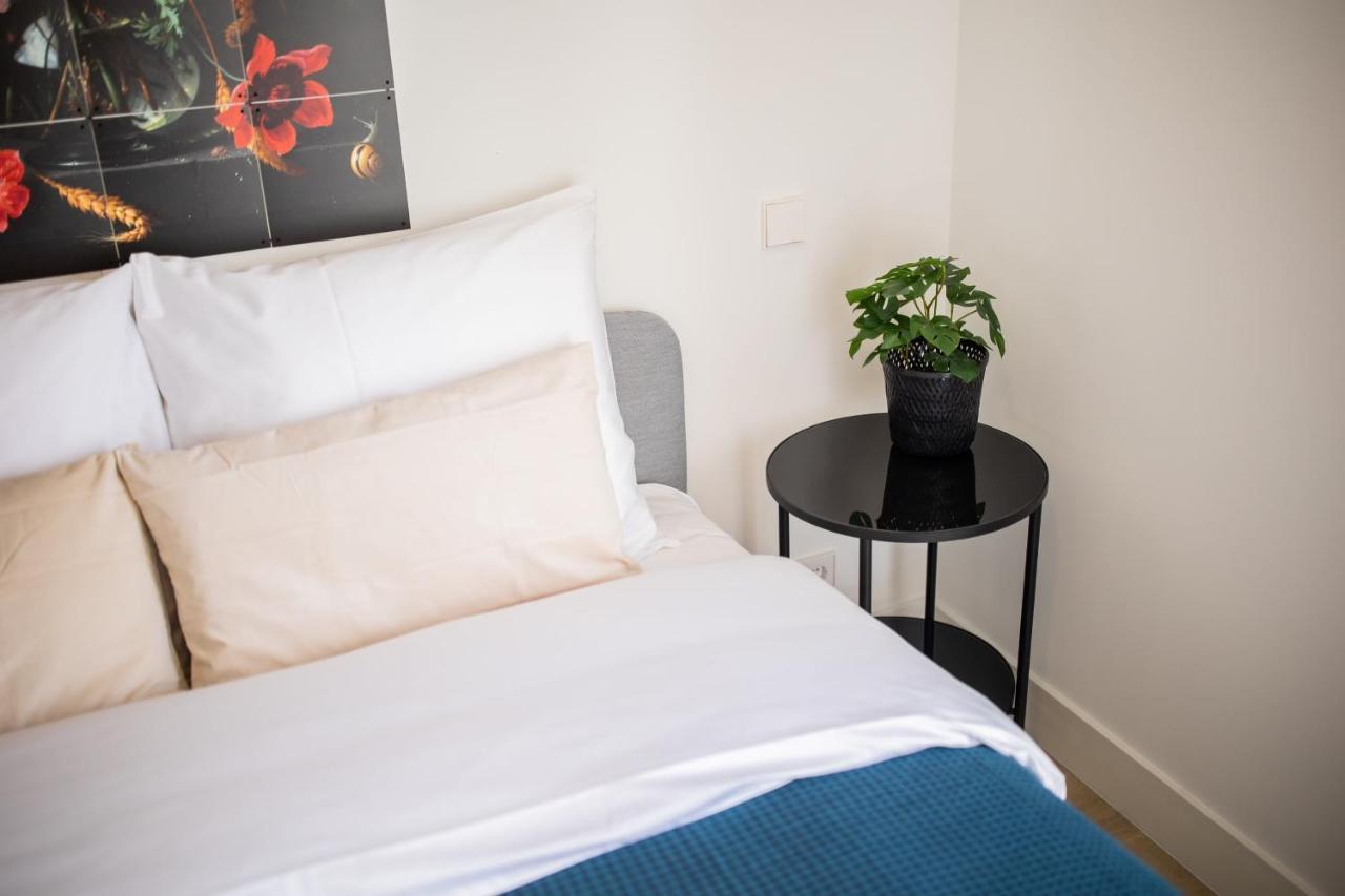 Happily 2 Bedroom Serviced Apartment 75M2 -Nb306H- Rotterdam Esterno foto